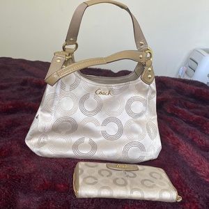 COACH SIGNATURE ASHLEY DOTTED HOBO BAG